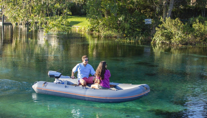 Types of Outboard Motor Controls