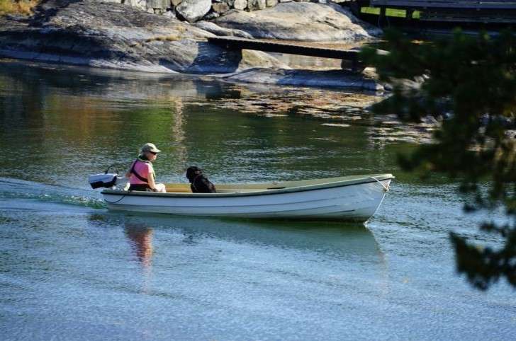 Canoe Motors Guide: Everything You Need to Know (2025 Updates)